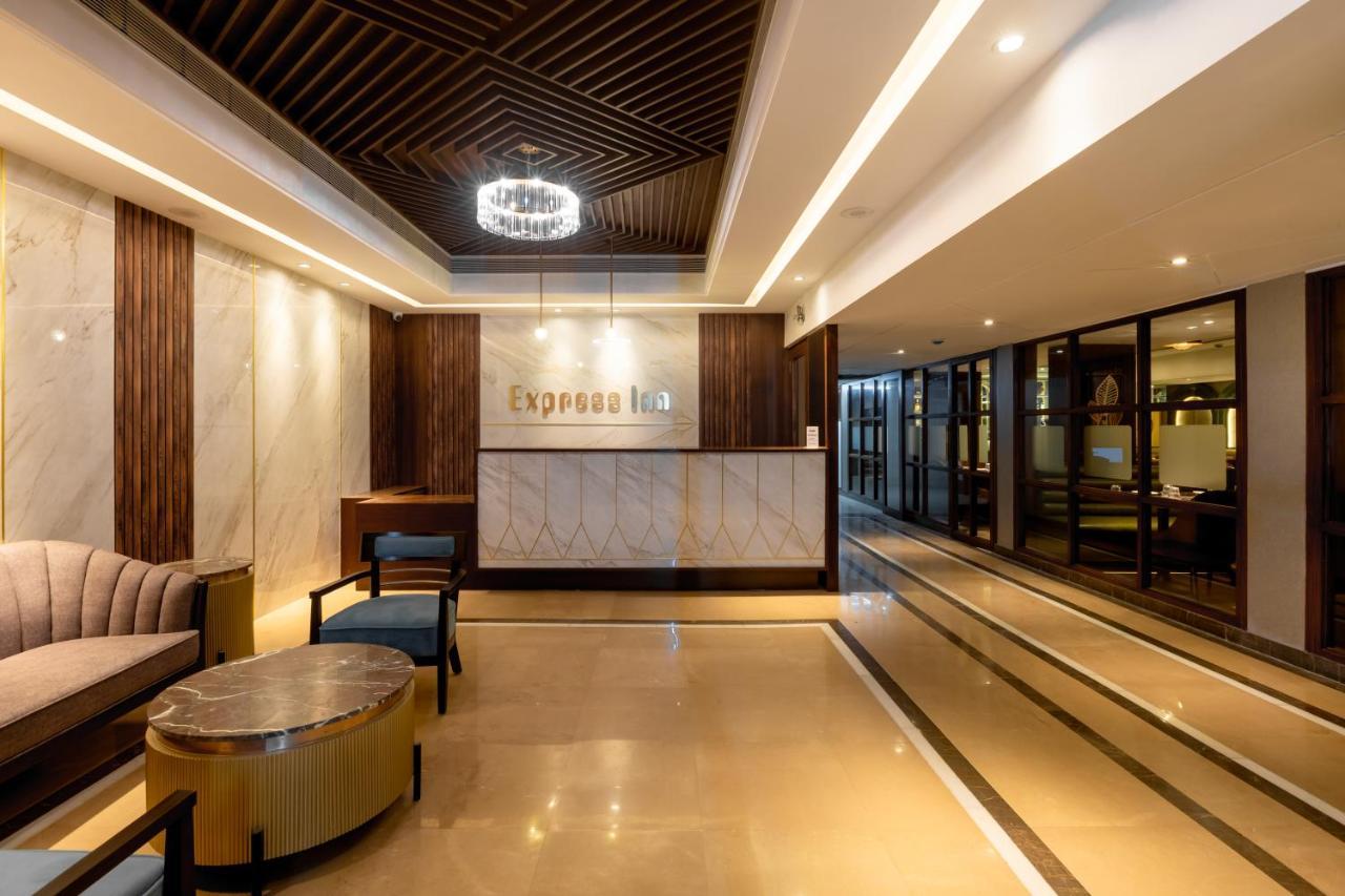Freesia By Express Inn Pālghar Exterior foto